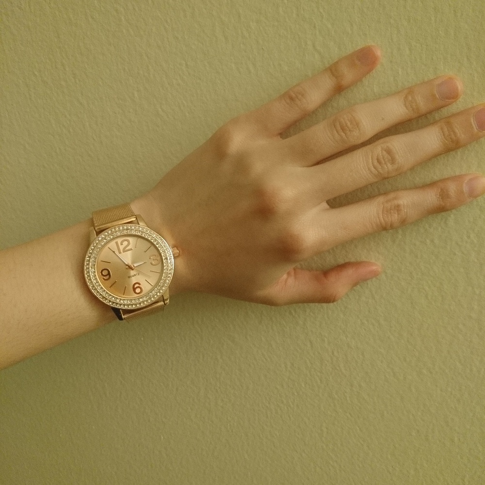 Watch ⌚ - Picture 3 of 3